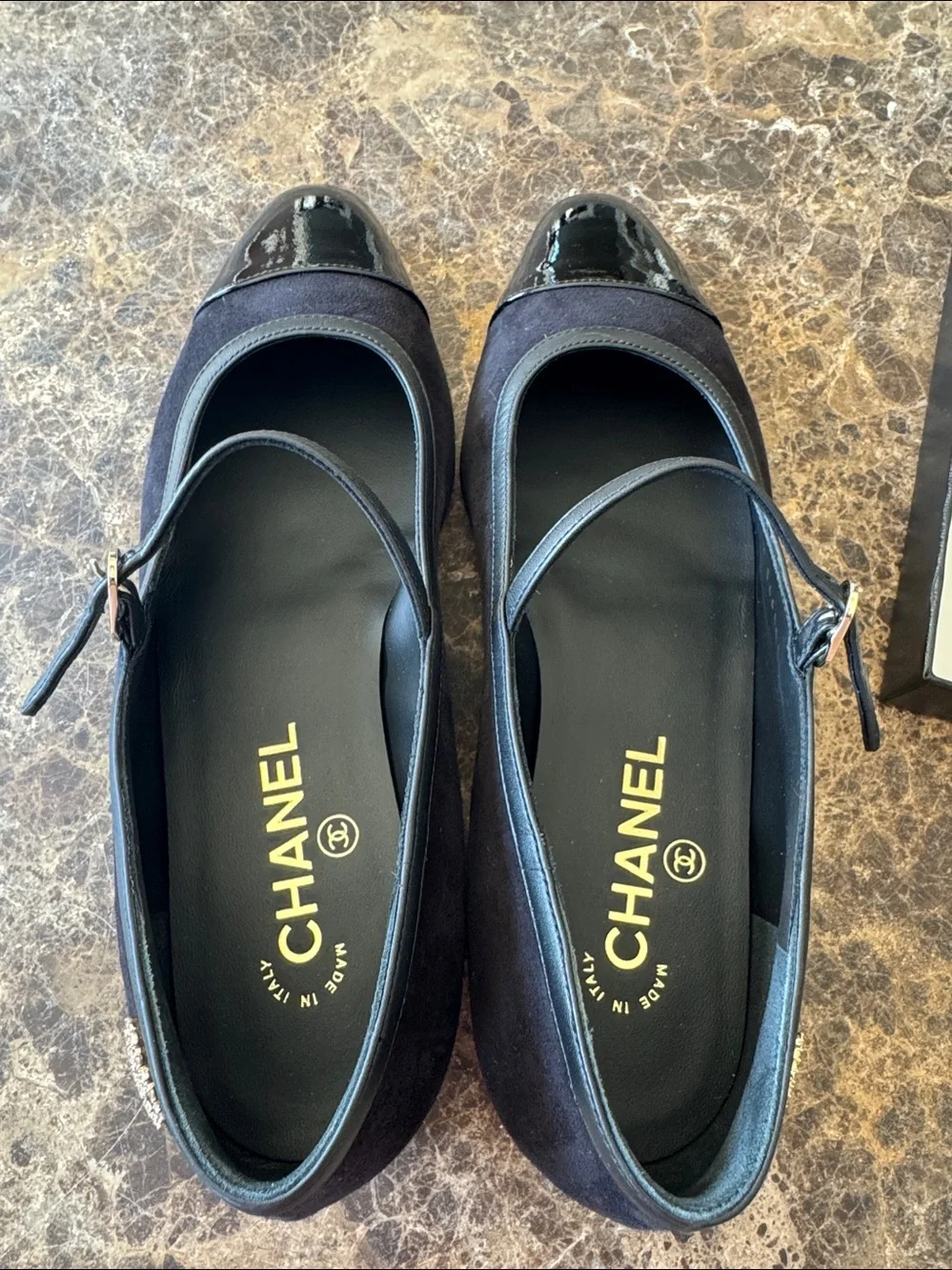 Chanel 24k black suede patent cap toe ballet ballerina Mary Jane flats sz 39